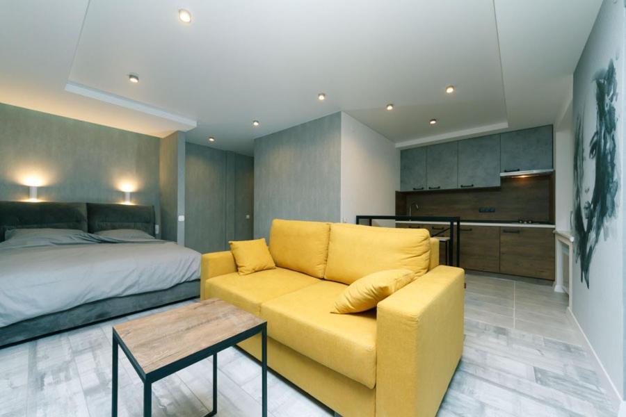 Hotrent City Deluxe Киев Экстерьер фото