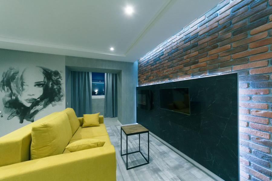 Hotrent City Deluxe Киев Экстерьер фото